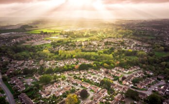 Mortgage Rates Hold in Quieter Month: Financial Realities – Mortgage Strategy