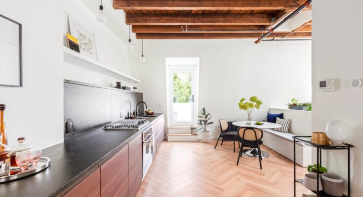 How 6 homeowners used herringbone flooring in different ways