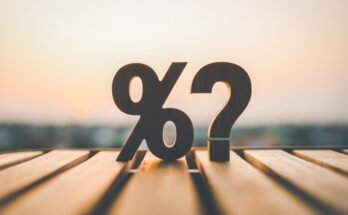 Will interest rates rise or stay steady on Thursday?