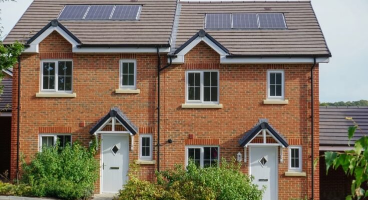 Home prices on hold: what it means for first-time buyers Home prices on hold: what it means for first-time buyers